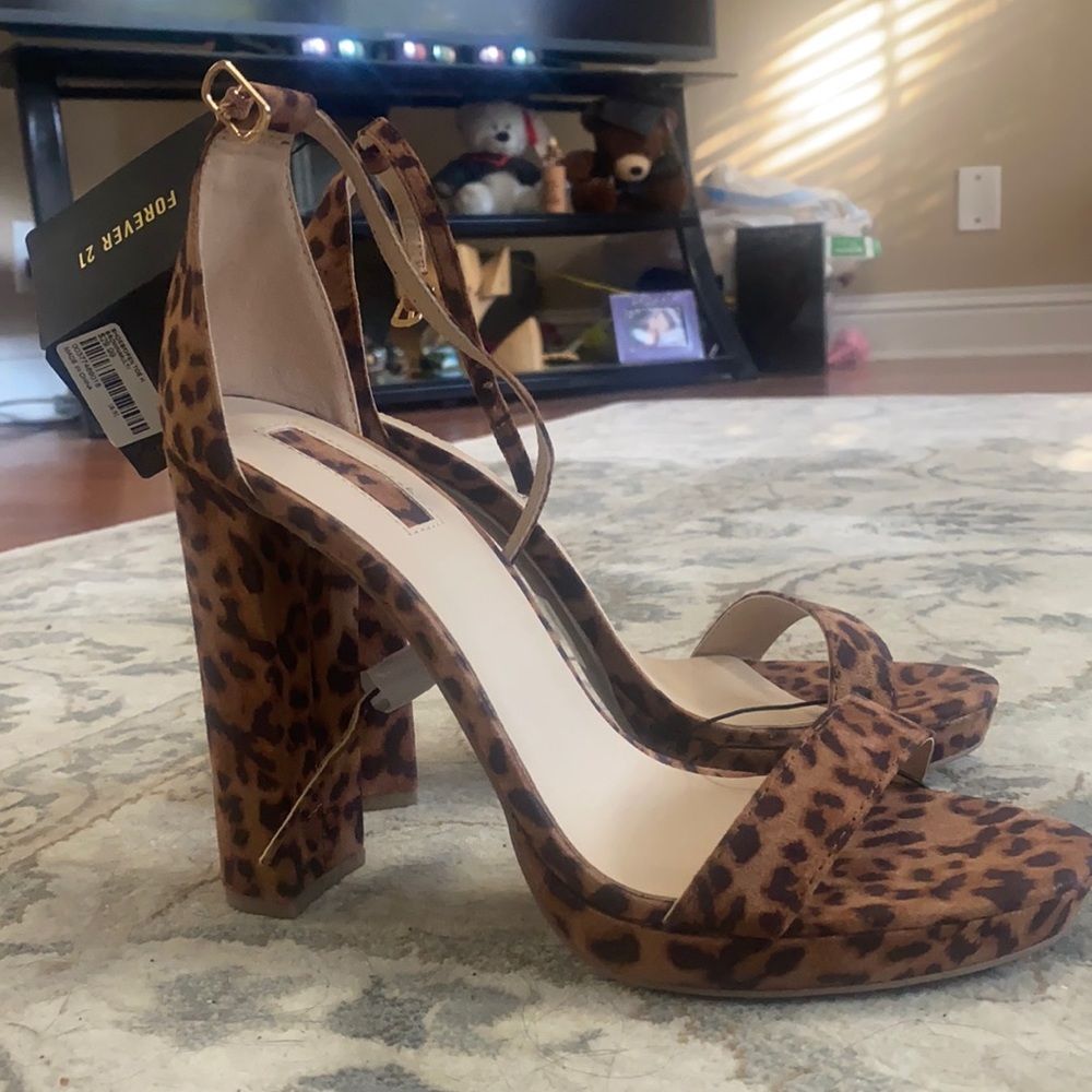 Leopard print feels